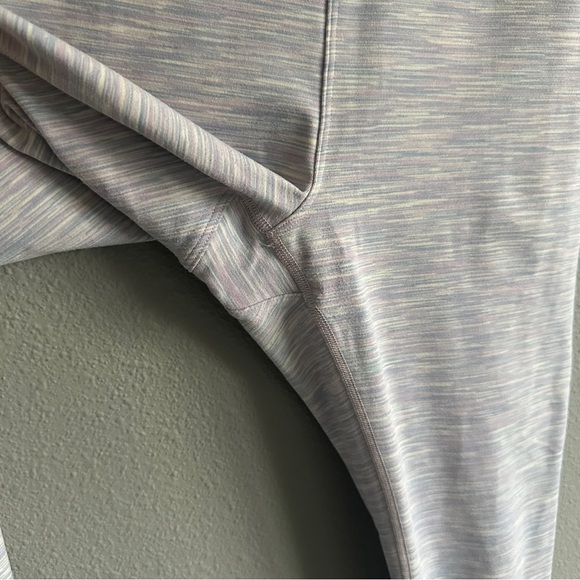 Outdoor Voices Space Dye Gray and Purple Leggings Medium - Picture 2 of 9